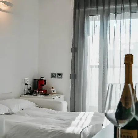 Adlon Otel 4*