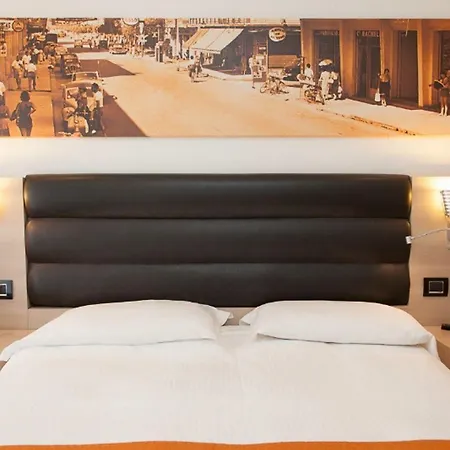 Adlon 4*