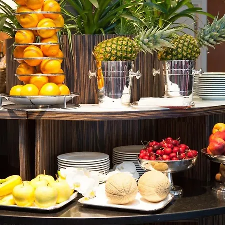 Hotel Adlon