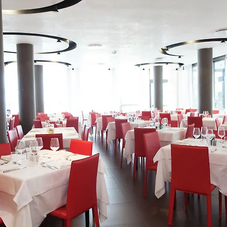 Adlon 4*