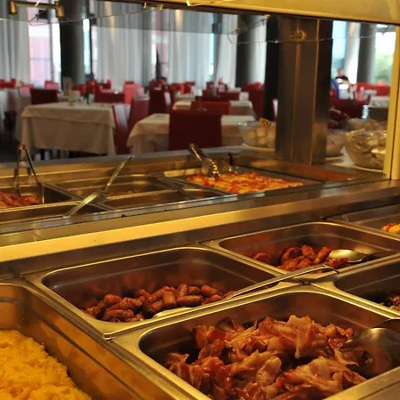 Adlon 4*