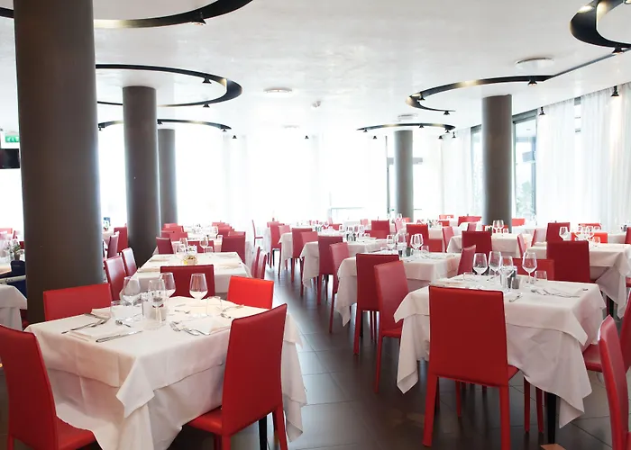 Adlon 4*