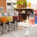 Adlon Отель 4*