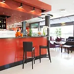 Adlon 4*